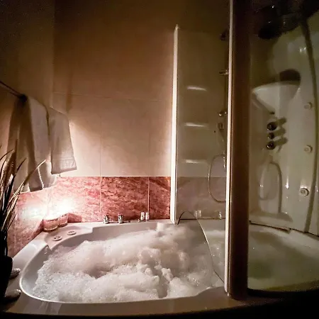 公寓 Aurealiving - Historic Jacuzzi 罗马