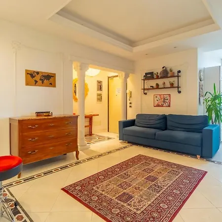 Aurealiving - Historic Jacuzzi * Rom