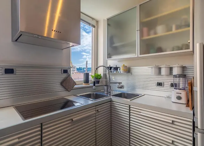 Aurealiving - Historic Jacuzzi Apartment *